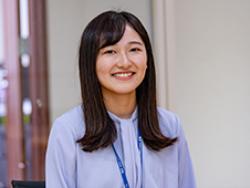 市川麻耶