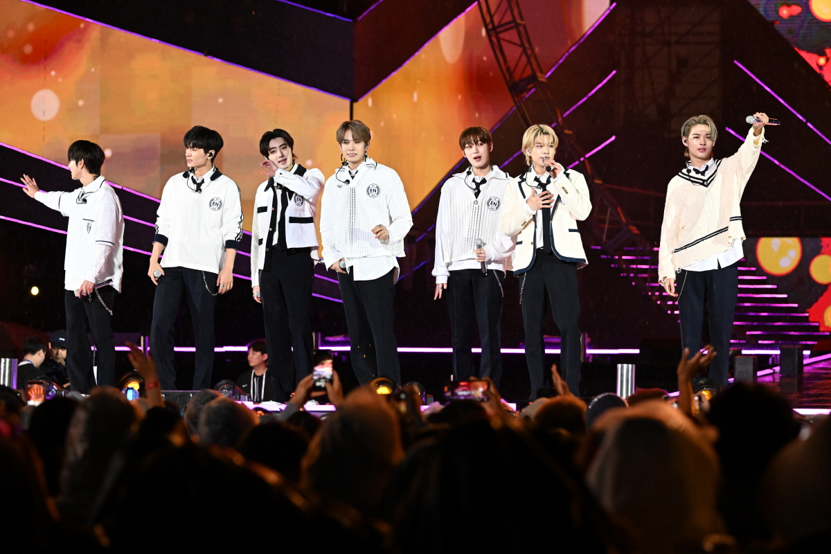 K-POP SUPER LIVE 2023